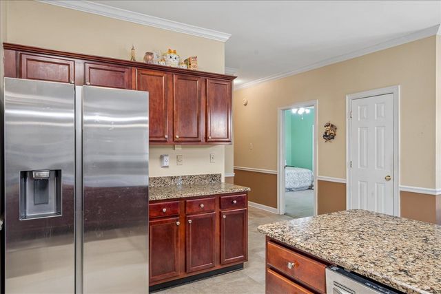 8889 CHIMNEYROCK BLVD, Memphis, TN 38016
