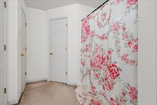 8889 CHIMNEYROCK BLVD, Memphis, TN 38016