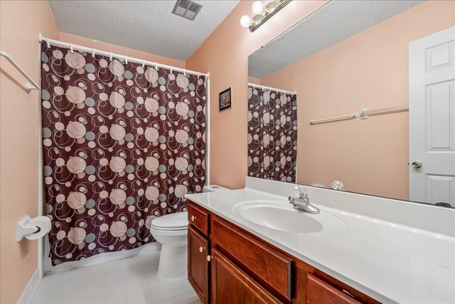 8889 CHIMNEYROCK BLVD, Memphis, TN 38016