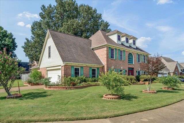 8889 CHIMNEYROCK BLVD, Memphis, TN 38016