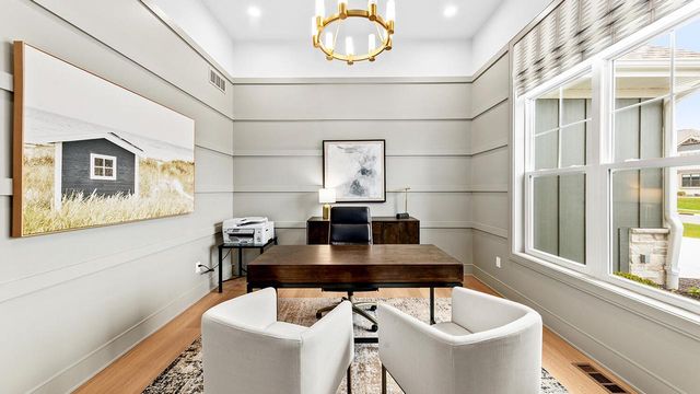 W208N5633 Turnberry LANE, Menomonee Falls, WI 53051