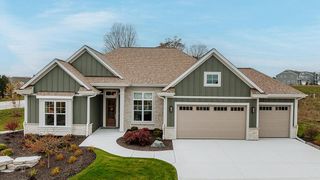 W208N5633 Turnberry LANE, Menomonee Falls, WI 53051