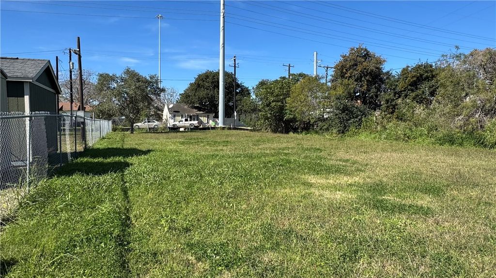 000 Poth Lane, Corpus Christi, TX 78408 — photo 4