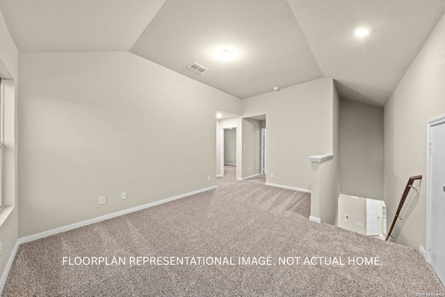 101 Pecos Way, Floresville, TX 78114