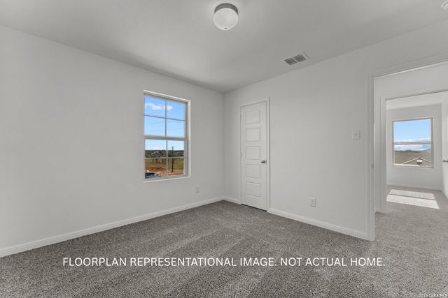 101 Pecos Way, Floresville, TX 78114