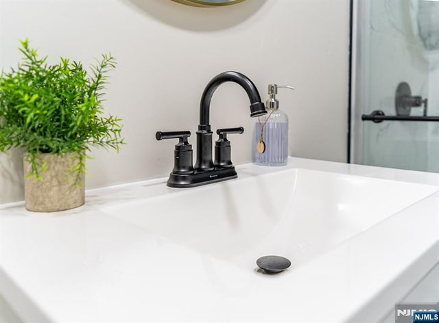 258 Clerk Street 1, Jersey City, NJ 07304