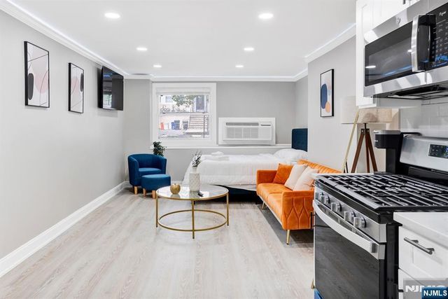 258 Clerk Street 1, Jersey City, NJ 07304