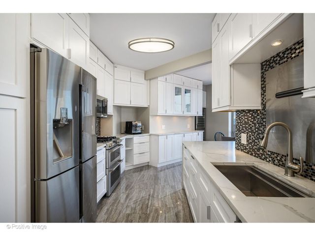 222 N Columbus Drive 4703, Chicago, IL 60601