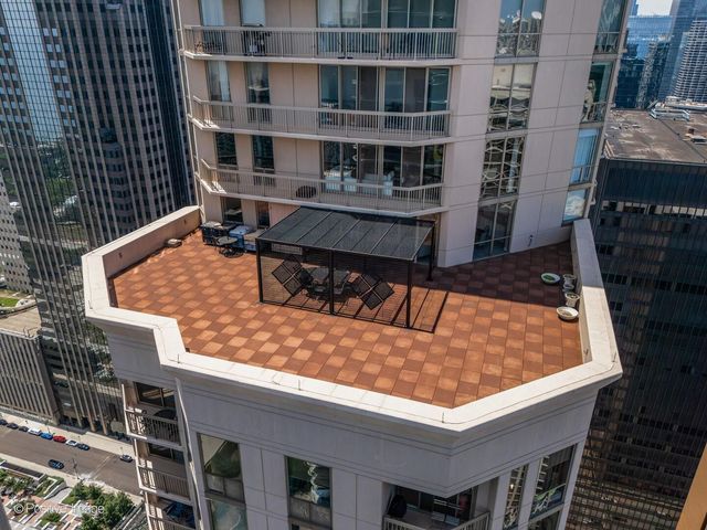 222 N Columbus Drive 4703, Chicago, IL 60601