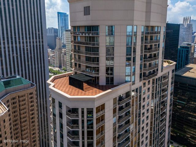 222 N Columbus Drive 4703, Chicago, IL 60601