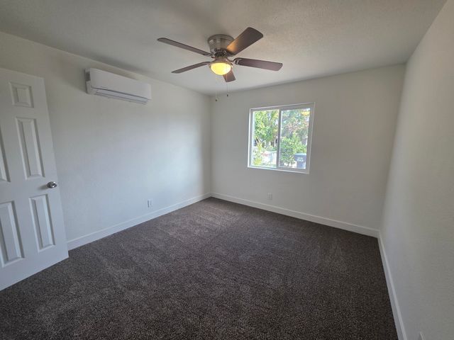 1809 N Bridge Street, Visalia, CA 93291