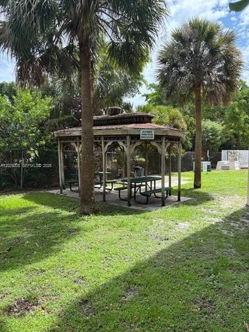7075 NW 186th Street C507, Hialeah, FL 33015