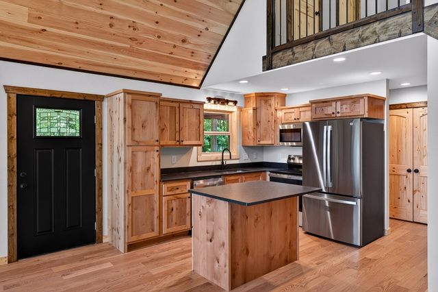 1386 Outlook Road, Murphy, SC 29806