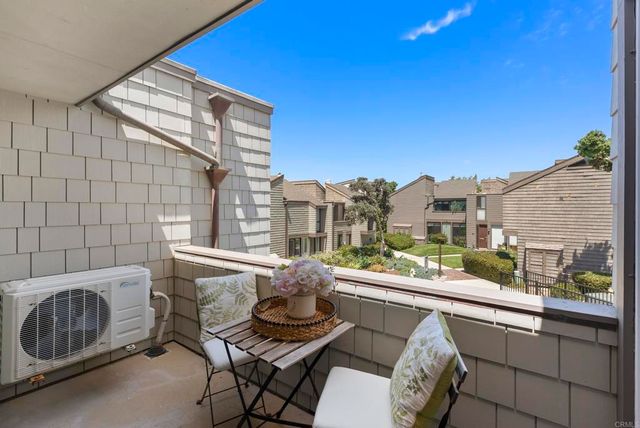 675 S Sierra 7, Solana Beach, CA 92075