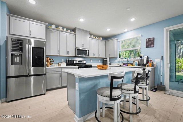 398 WAMBAW Drive, St. Johns, FL 32259