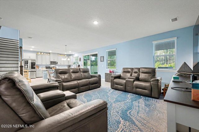 398 WAMBAW Drive, St. Johns, FL 32259