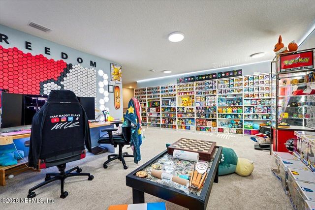 398 WAMBAW Drive, St. Johns, FL 32259