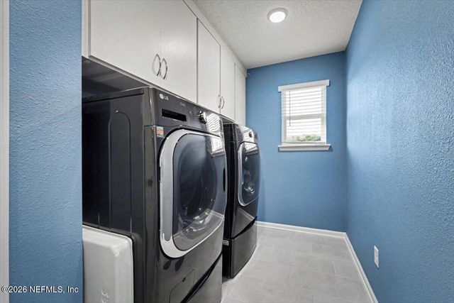 398 WAMBAW Drive, St. Johns, FL 32259