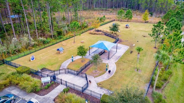 398 WAMBAW Drive, St. Johns, FL 32259