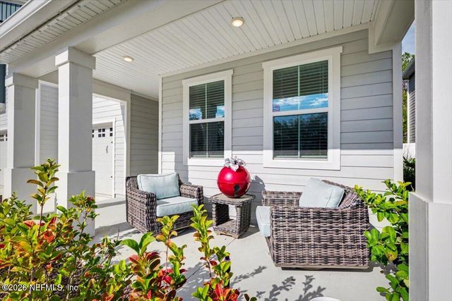 398 WAMBAW Drive, St. Johns, FL 32259