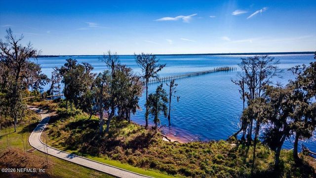 398 WAMBAW Drive, St. Johns, FL 32259