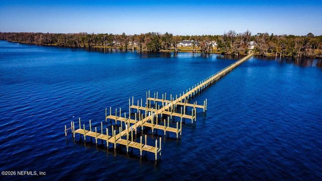 398 WAMBAW Drive, St. Johns, FL 32259