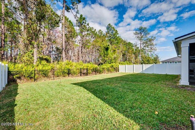 398 WAMBAW Drive, St. Johns, FL 32259