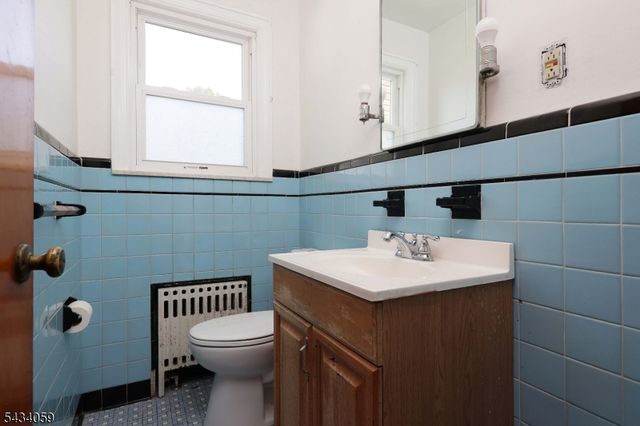 617 Bryant St, Rahway City, NJ 07065