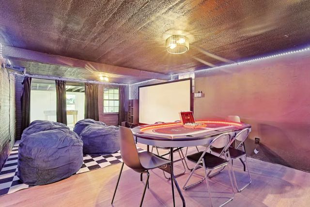 260 Mcgraw Lane, Sherman, TX 75090