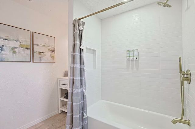 260 Mcgraw Lane, Sherman, TX 75090