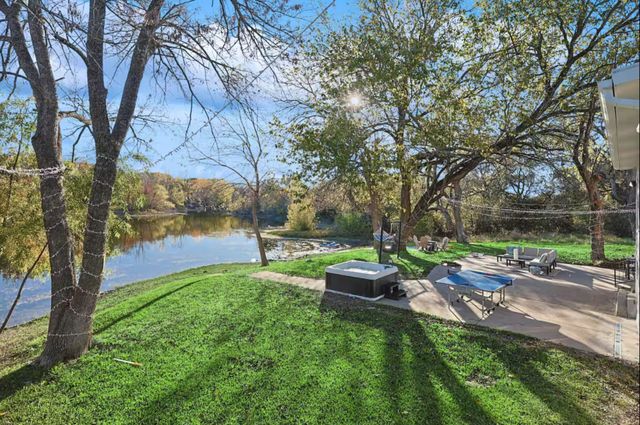 260 Mcgraw Lane, Sherman, TX 75090