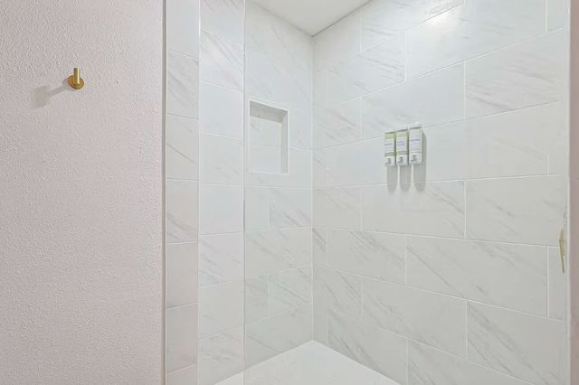 260 Mcgraw Lane, Sherman, TX 75090