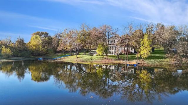 260 Mcgraw Lane, Sherman, TX 75090