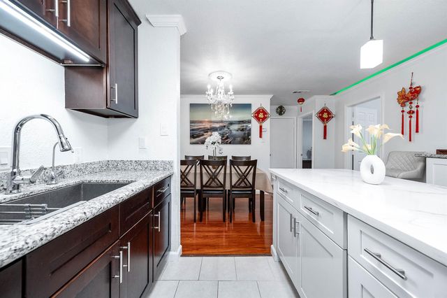 10211 Sugar Branch Dr Apt 368, Houston, TX 77036