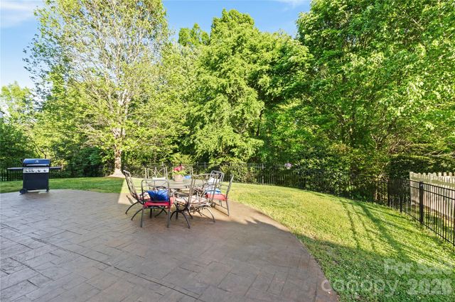8458 Mossy Cup Trail, Harrisburg, NC 28075