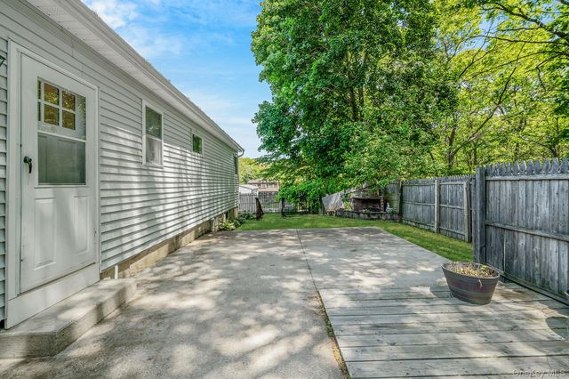 74 Huron Street, Port Jefferson Station, NY 11776