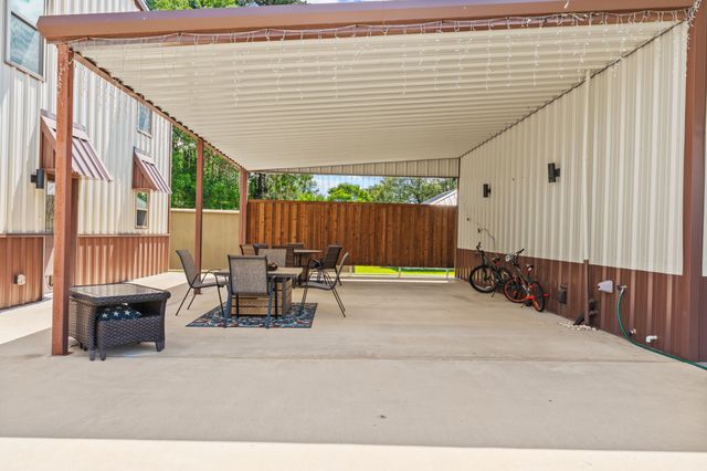 8910 Fm 779, Alba, TX 75410