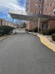 300 North Broadway 2MN, Yonkers, NY 10701
