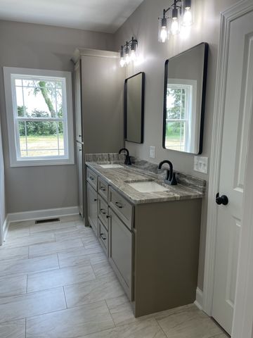 358 Hidden Hills Lane, Summertown, TN 38483