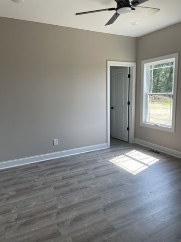 358 Hidden Hills Lane, Summertown, TN 38483
