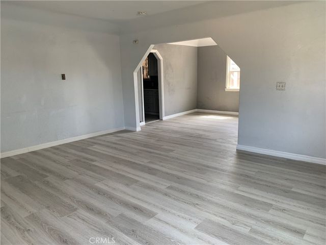 1432 W 9th, San Bernardino, CA 92411