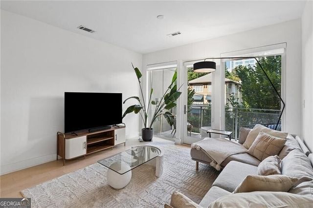 775 Juniper Street NE 319, Atlanta, GA 30308