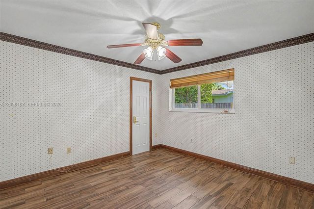 16842 SW 79 Place, Palmetto Bay, FL 33157