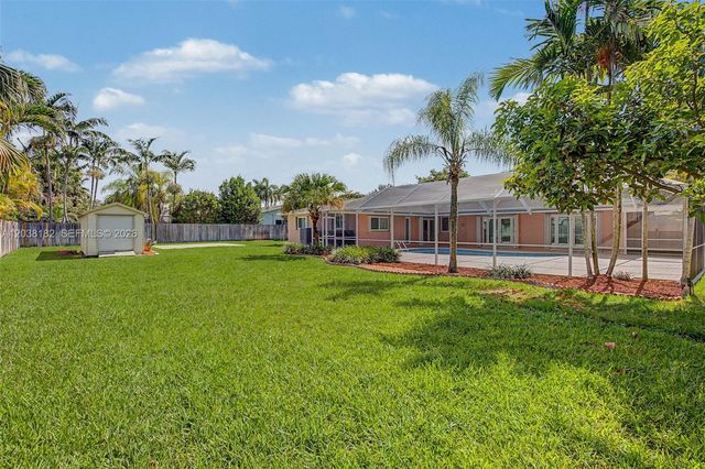 16842 SW 79 Place, Palmetto Bay, FL 33157
