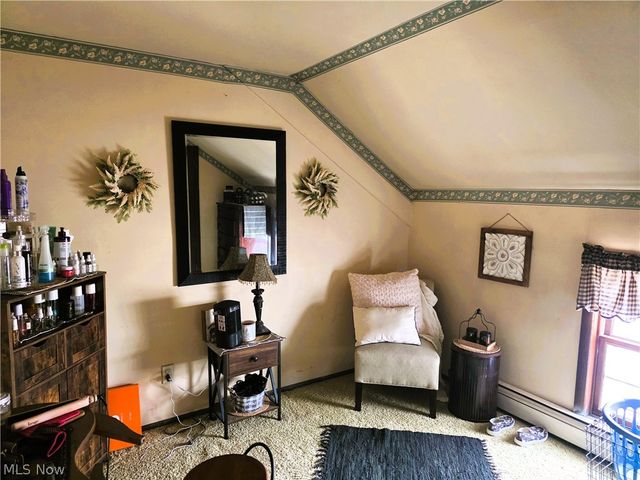 4 N Butler Avenue, Niles, OH 44446