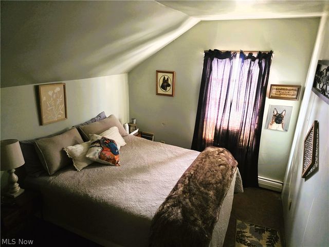 4 N Butler Avenue, Niles, OH 44446