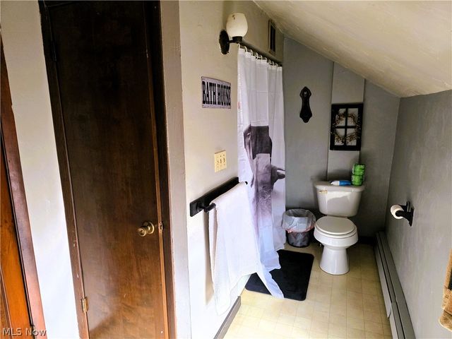 4 N Butler Avenue, Niles, OH 44446