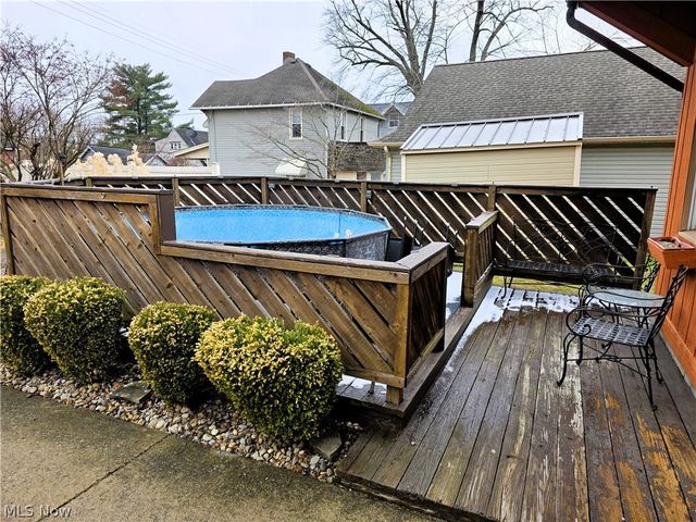 4 N Butler Avenue, Niles, OH 44446