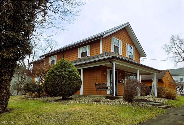 4 N Butler Avenue, Niles, OH 44446