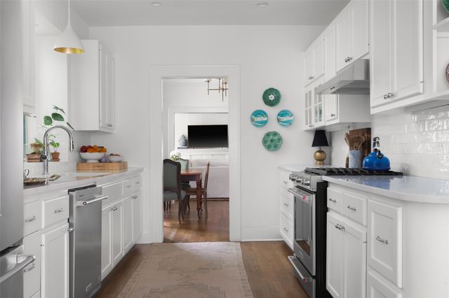 1509 Palma PLZ, Austin, TX 78703